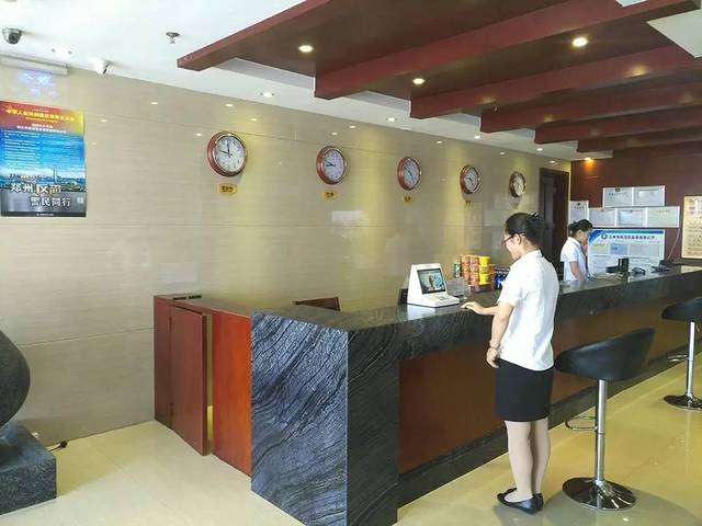 把好酒店安全入住第一關 河南多家酒店引入賓館旅客人臉識別系統(tǒng)